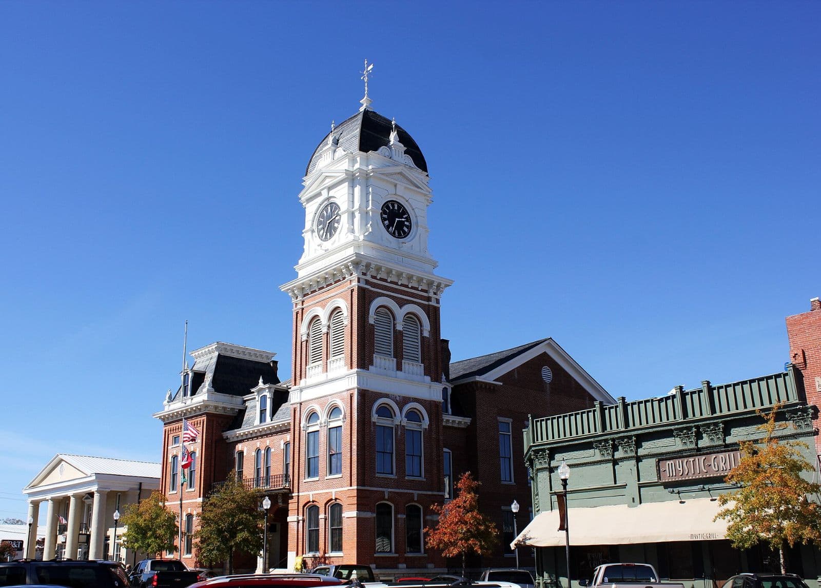 Covington Square with the clock-towered Newton County Courthouse